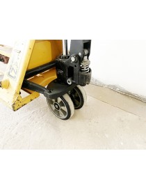 Použitý paletový vozík M25